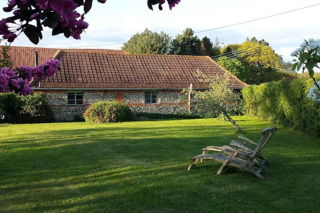 The Stables, Relax In 5 Star Style And Comfort With Lovely Walks All Around Maplestead Exteriér fotografie